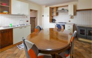 Stunning Home In Castiglion Fiorentino