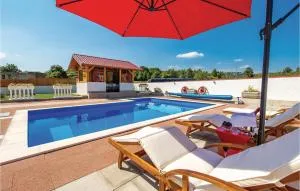 Cozy Home In Gospic With Sauna - Mogorić