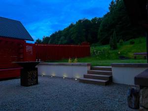 Chata Valca PATJA-v mesiacoch apríl až november pri prenajatí aj jedného apartmánu uzavrieme ostatné apartmány, aby ste si užili súkromie