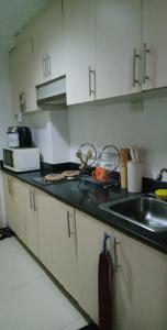 Flores Place At Sea Residences MOA