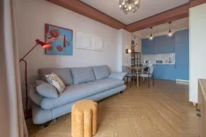 GG Home - stylish 1-bedroom Apartment with Great View - Saburtalo