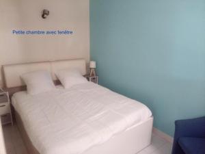 Frejus Plage, Appartement entier , piscine,parking,plage à 200m