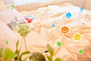 Hongik Univ Station Wave Family Suite #1