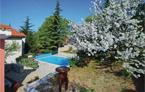 Holiday Home Reburici I