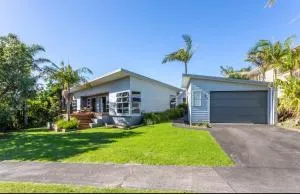 Norfolk Palms - Smurfers Paradise - 泰鲁阿