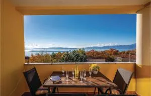 Nice Apartment In Kostrena With Wifi - Urinj