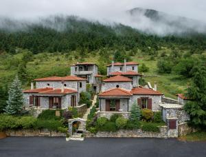 Ostra Menalon Luxury Suites