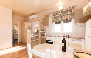 Apartment Pirovac Hrvatske Mladezi