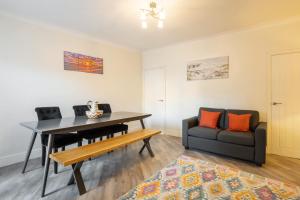 Host & Stay - Seascape