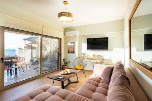 Verga Paradise Nest - A Blissful Hideout