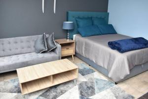 Chic Oasis in Vibrant Jozi BDC