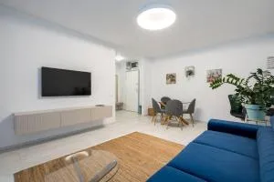 THE Ground - Big BLUE - Pipera