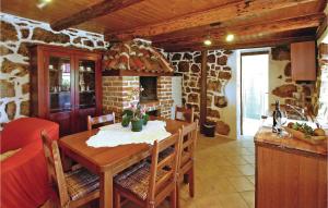 Stunning Home In Supetarska Draga