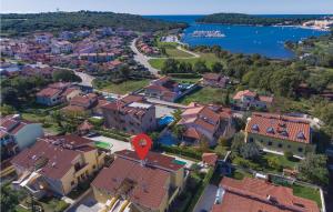 2 Bedroom Gorgeous Apartment In Volme 