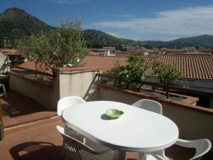 Porto Azzuro Apartment 6 Beds