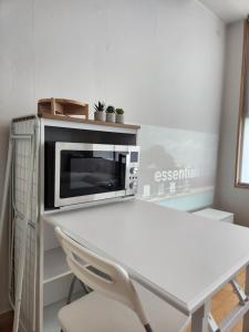 Oryu-dong Station 3 mins Two bedroom