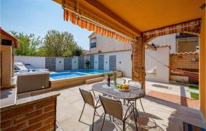 Nice Apartment In Baderna