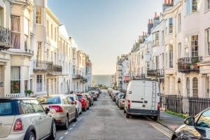 Central Brighton Seaside Retreat