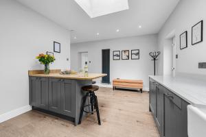 Relax at Little Hawkcliffe