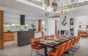 Stunning Home In Dubrava With Sauna 