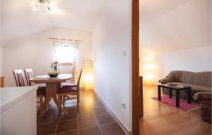 2 Bedroom Beautiful Apartment In Rovinj