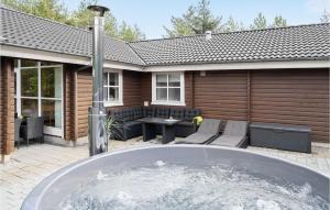 Holiday Home Benediktesvej Løgstør X