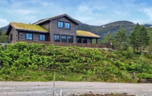 4 Bedroom Amazing Home In Stry..