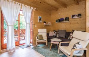 Pet Friendly Home In Licki Osik