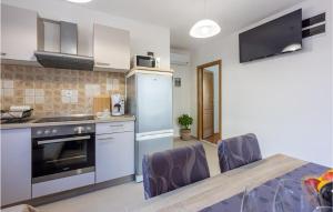 Nice Apartment In Dramalj With Wifi