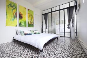 B&B / Chambres d'hotes MONTMARTRE ROMANTIC, Bed & Breakfast - Paris : photos des chambres