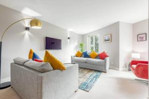 The Argyle Apartment