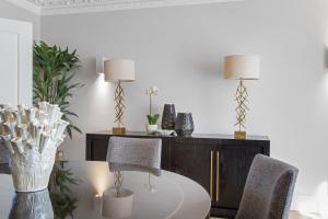 Luxurious Penthouse - Hyde Park- Air Con