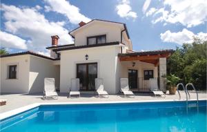 4 Bedroom Awesome Home In Labin
