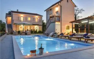 Pet Friendly Home In Karakasica - Bajagić