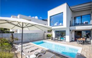 4 Bedroom Stunning Home In Kostelj 