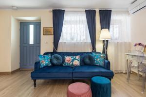 Stylish Old Town Studio Walk to Diocletians Palace & Beach