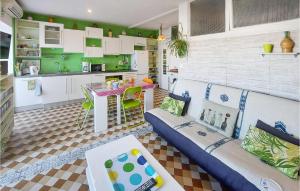 Awesome Apartment In Saint-Étienne