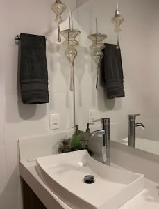 2062 apto luxo com piscina aquecida