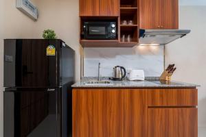 1 BR apartment 777 Beach Condotel