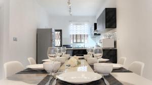 Luxury Holiday Home with private rooftop