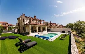 Villa Olivia Cabrunici - 卡布鲁尼齐