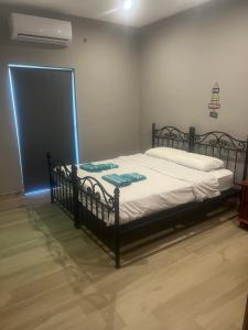 Windjammer - Gozo Seaview & Citadel Charm