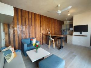 Downtown & Cozy Studios Polo 15