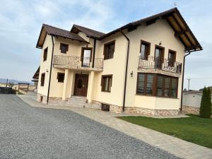 Casă de Vacanță Raul