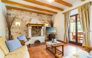 Stunning Home In Pula With Outdoor Swimming Pool 