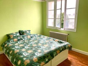 Charmante Maison avec Jardin à Troyes