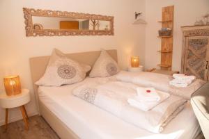 kleines Ferienhäuschen im Garten