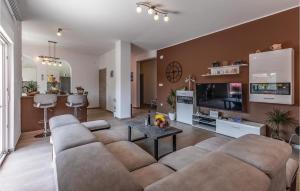 3 Bedroom Awesome Home In Marcana