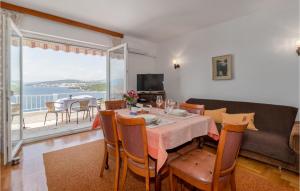 Stunning Apartment In Kraljevica