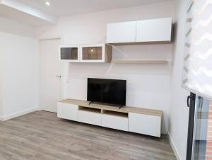 New flat in the centre, 10 min from BCN Airport